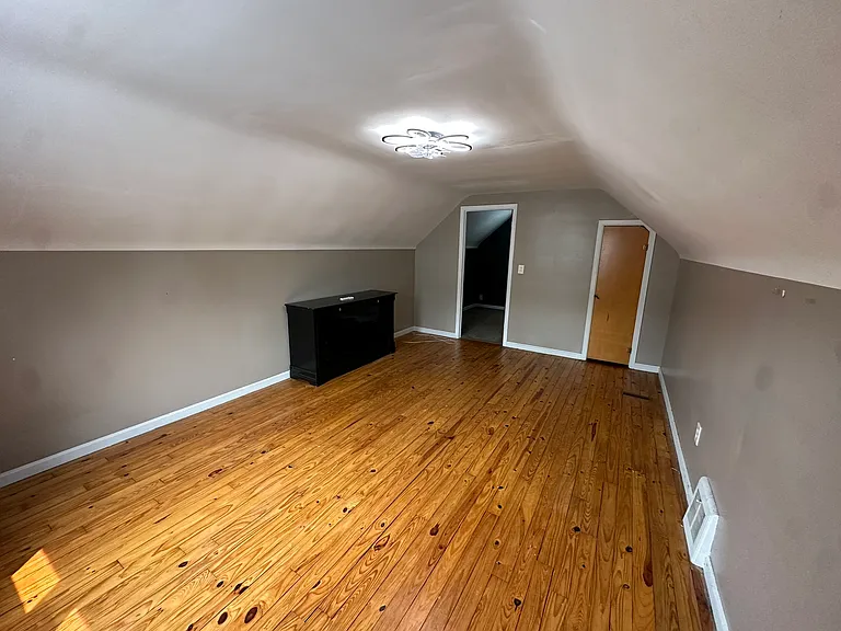 6711 Farnsworth Dr — Photo 43