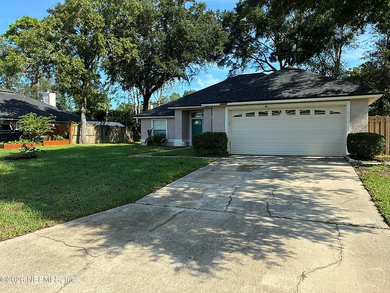 12443 White Feather Dr — Photo 2