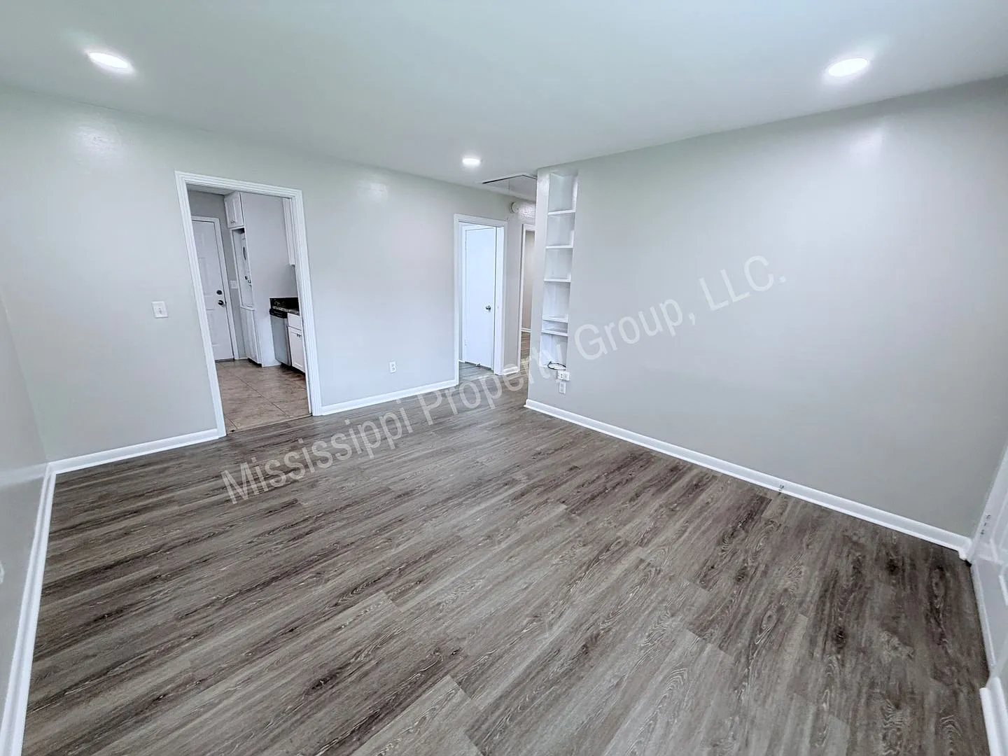 2br/2ba For Rent — Photo 3