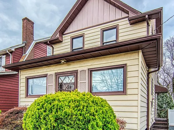 54 Quinlan Ave, Staten Island, NY 10314