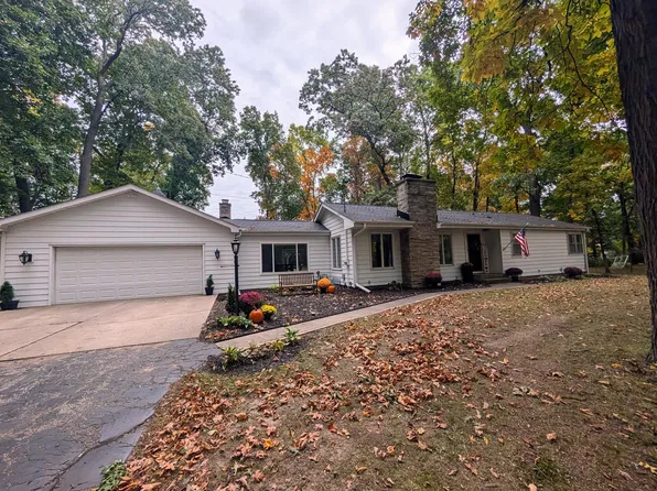828 Wattles Rd N, Battle Creek, MI 49014