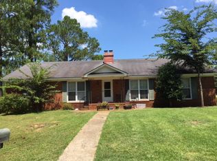 2815 Falcon Ln, Albany, GA 31721
