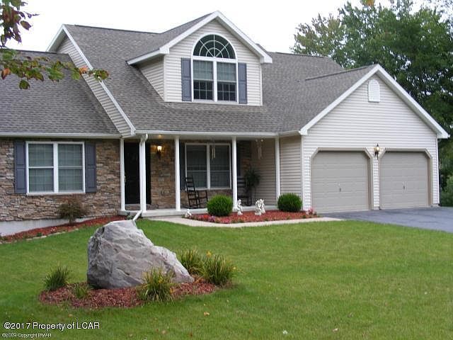 1st image of 33 Woodhaven Dr
