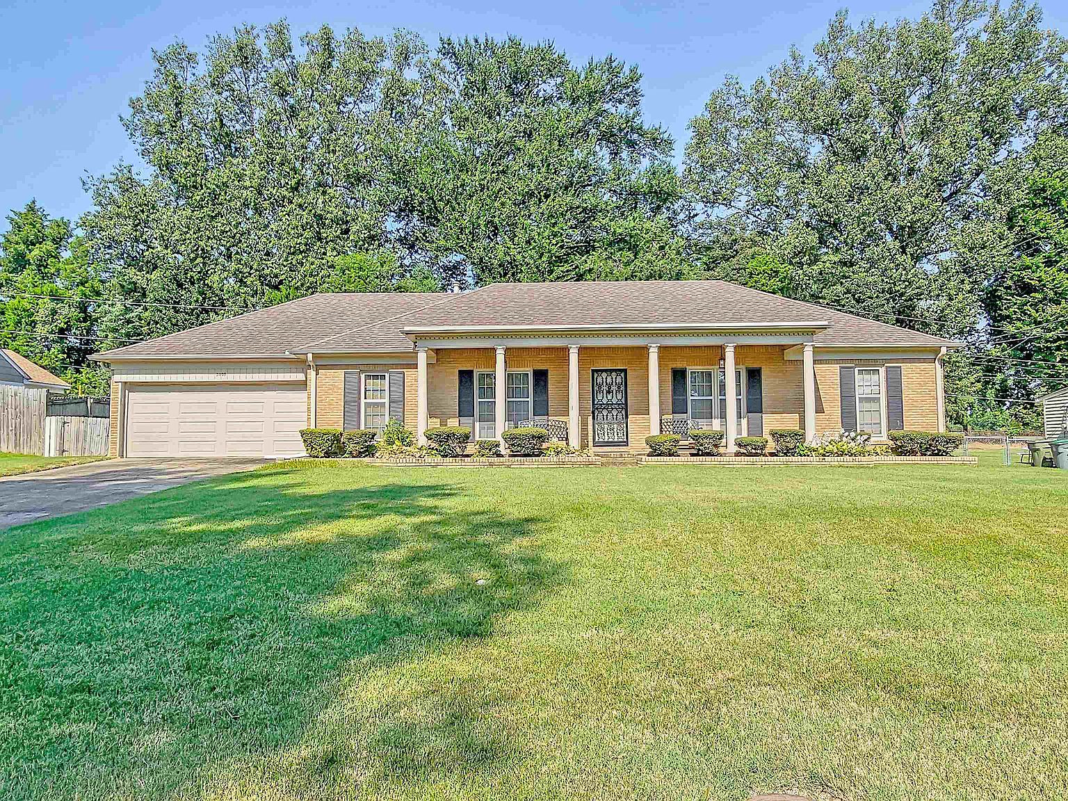 3009 Inverness Parkway Dr