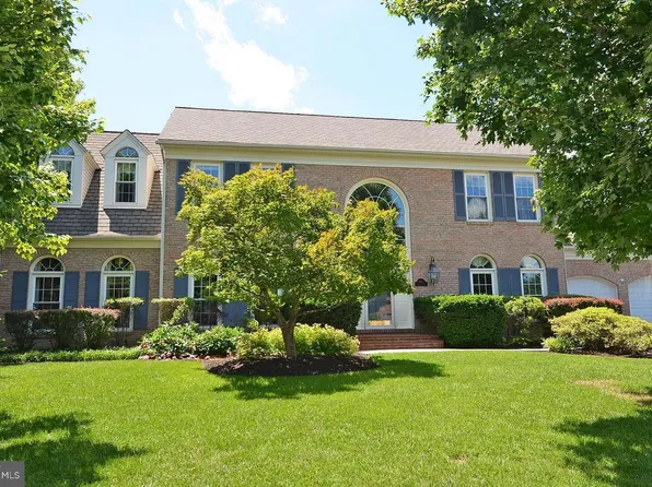 6610 Ashmere Ln, Centreville, VA 20120