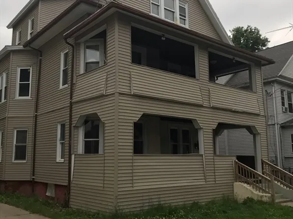 62 W Alvord St, Springfield, MA 01108