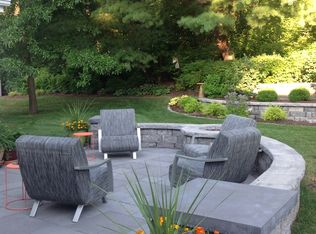 4 Winding Brook Ln, Saint Louis, MO