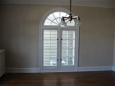 5th image of 842 N Oak Park Ave