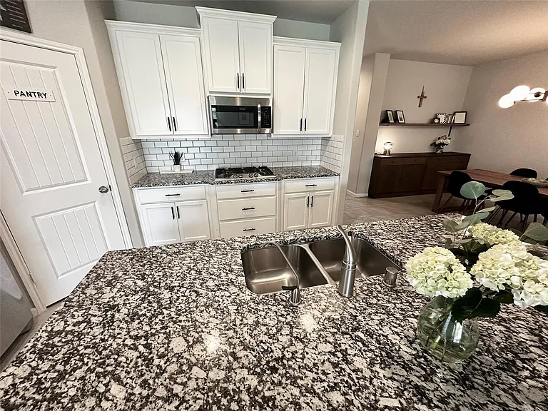 28719 Yellowstone Preserve Dr — Photo 21