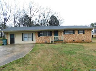 3104 Cumbres Cir NW, Huntsville, AL 35810