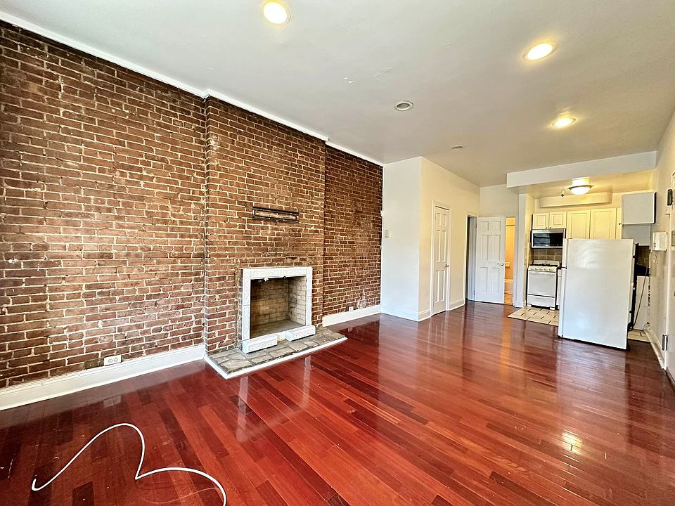 1st image of 309 E 37th St #3XW