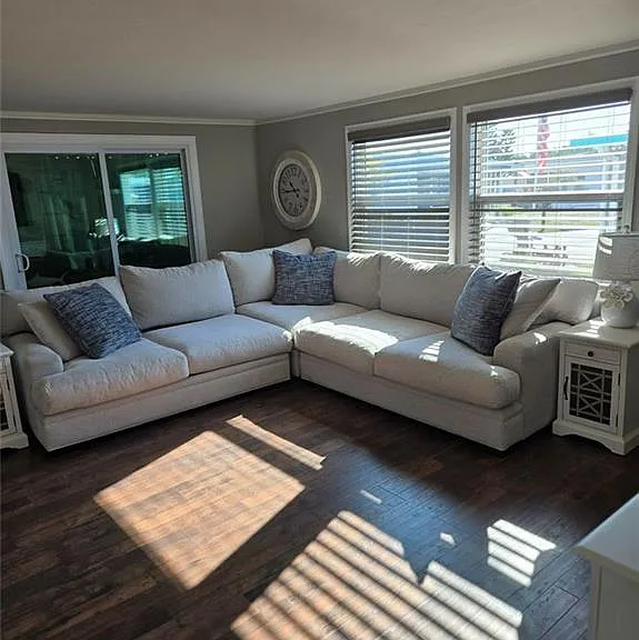 114 Elise Dr — Photo 10