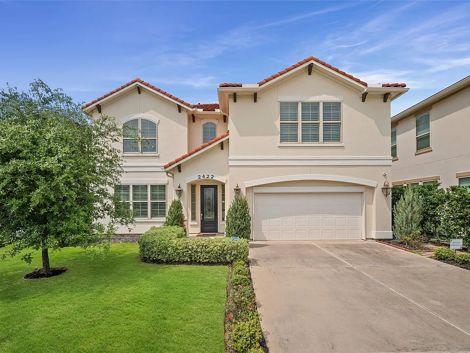 2422 Camden Creek Ln