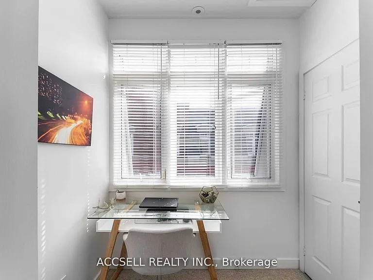 3400 Lake Shore Blvd W #229 — Photo 11