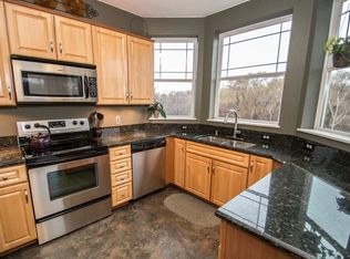 N74W13737 Appleton Ave UNIT 314, Menomonee Falls, WI 53051