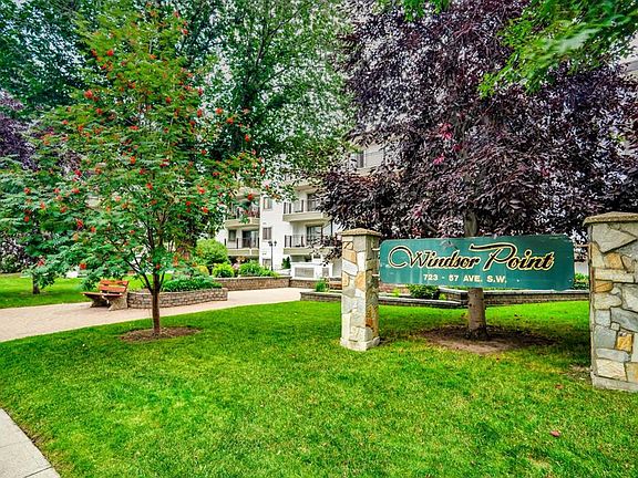 4th image of 723 N 57th Ave SW #416