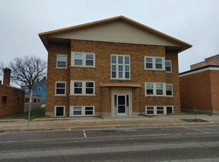 220 4th St NE APT 8, Staples, MN 56479