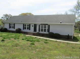 112 Jenkins Ave, Mount Holly, NC 28120