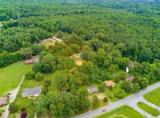 3118 McLong Dr, High Point, NC 27265