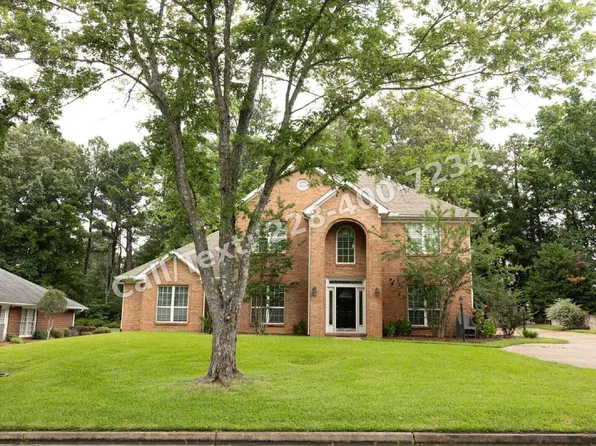 110 Little John Ln, Starkville, MS 39759