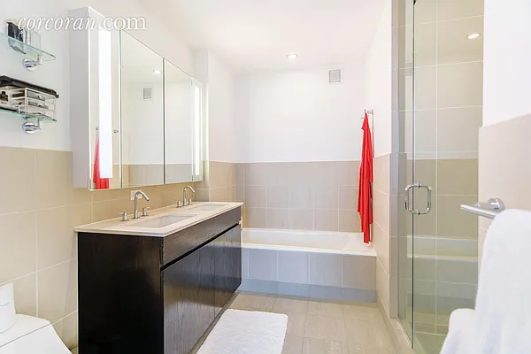 Rented by Corcoran | media 27