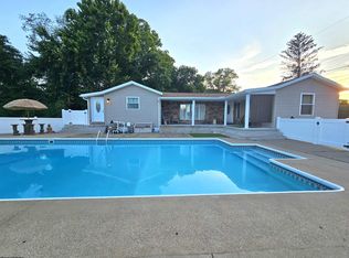 199 Phillips Ave, Rivesville, WV 26588