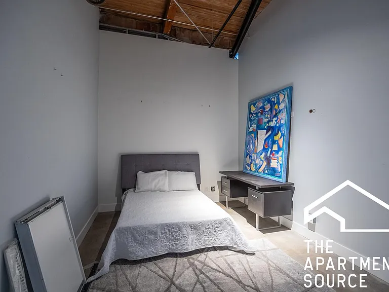 3134 W Carroll Ave #2 — Photo 22