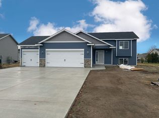 1016 7th Ave NW, Rice, MN 56367