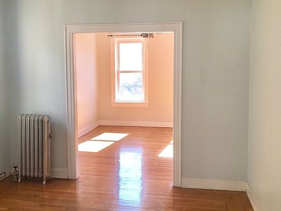 3rd image of 30-38 30th St #3