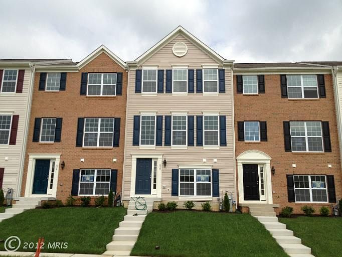 1st image of 630 Snowberry Way
