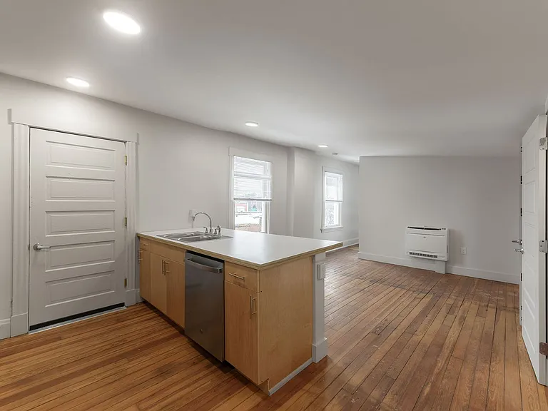 3570 Montgomery Rd — Photo 18