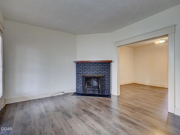 3rd image of 537 E Macon St