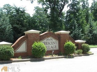 892 Crescent Ln, Griffin, GA 30224