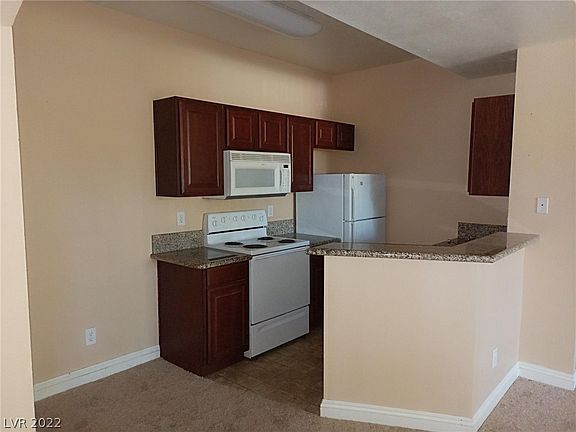 2nd image of 5126 S Jones Blvd Unit 107