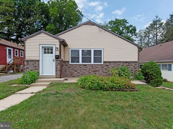 2152 Myrtlewood Ave, Abington, PA 19001