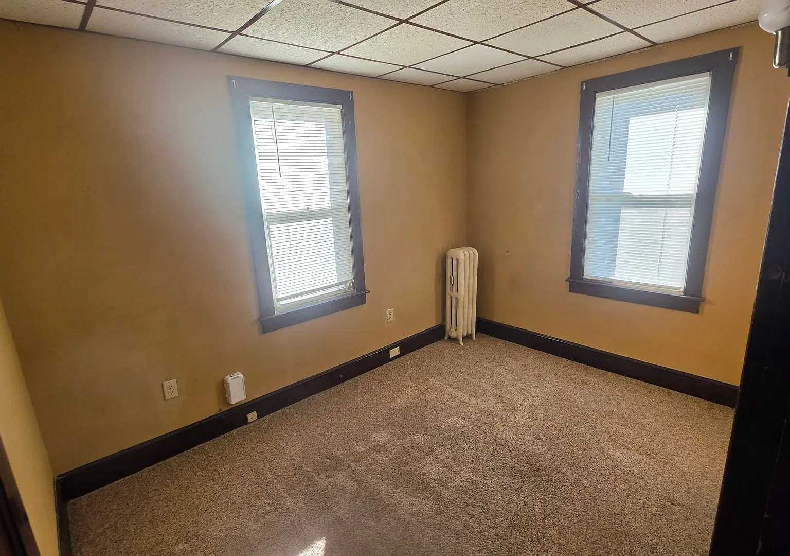 3 bedroom 1.5 bathroom — Photo 4