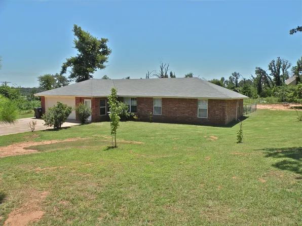 19150 Pecan Creek Dr, Newalla, OK 74857