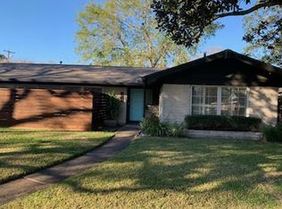 7710 Valley View Ln, Houston, TX 77074
