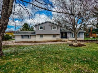 7214 Mulberry Rd, Chesterland, OH 44026