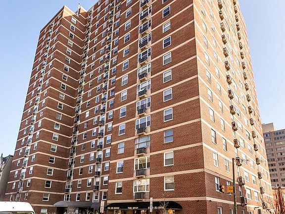 5th image of 1101 Saint Paul St Unit 707