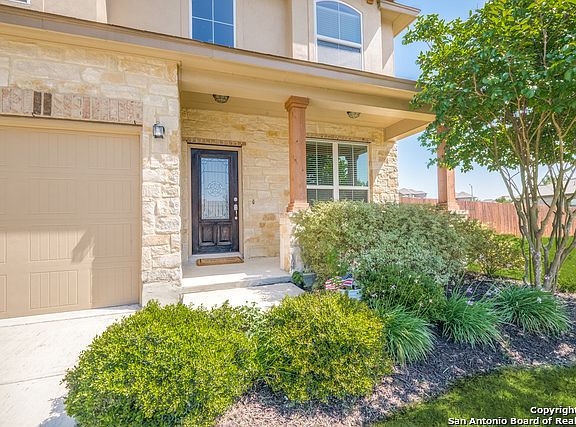 3rd image of 13700 Biltmore Lks