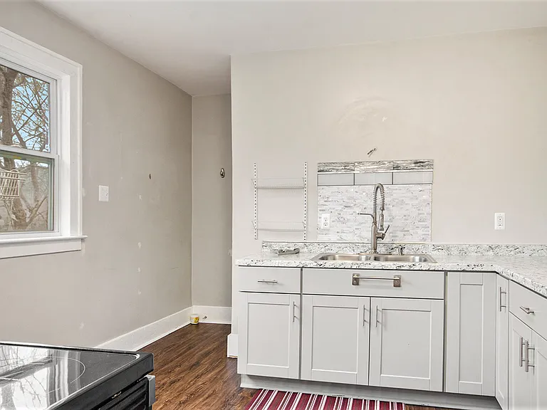 273 Manistique St #1 — Photo 6