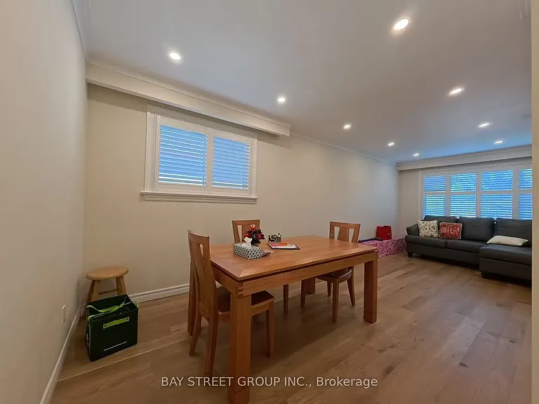 402 Osiris Dr — Photo 5
