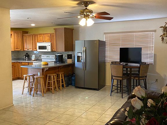 4th image of 7937 W Tuckey Ln