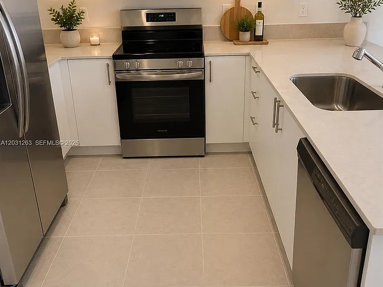 17938 SW 357th Ter — Photo 3