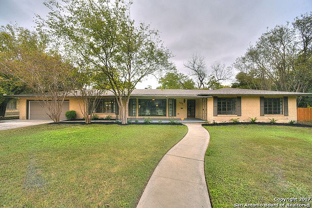 1st image of 105 Beverly Dr