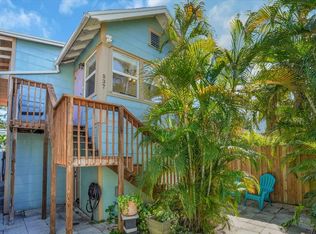 537 6th St N, Saint Petersburg, FL 33701
