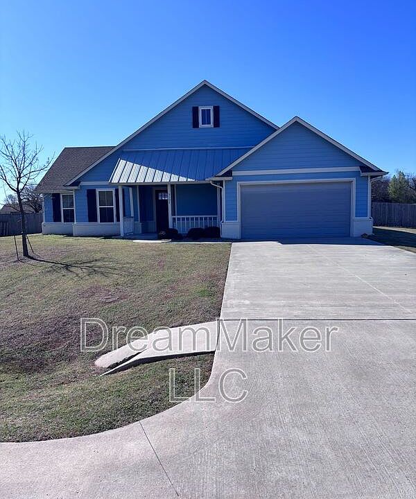 1st image of 3102 SE 34th St