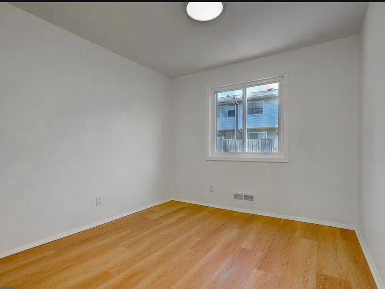 14432 Bel Pre Dr — Photo 16