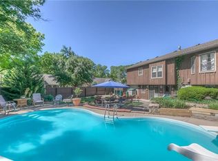 10031 Briar Dr, Overland Park, KS 66207